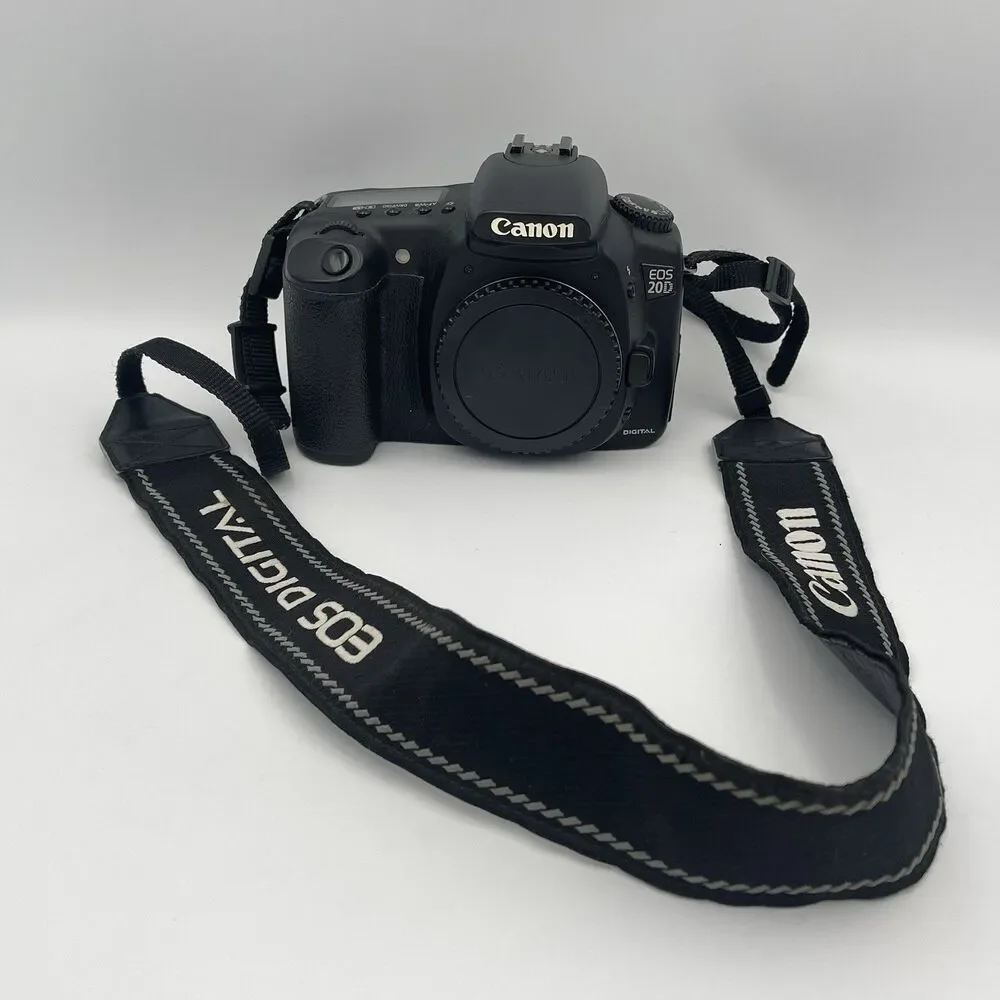 Canon EOS 20D DS126061 Digital Camera Body Only- As Is Not Tested Parts / Repair